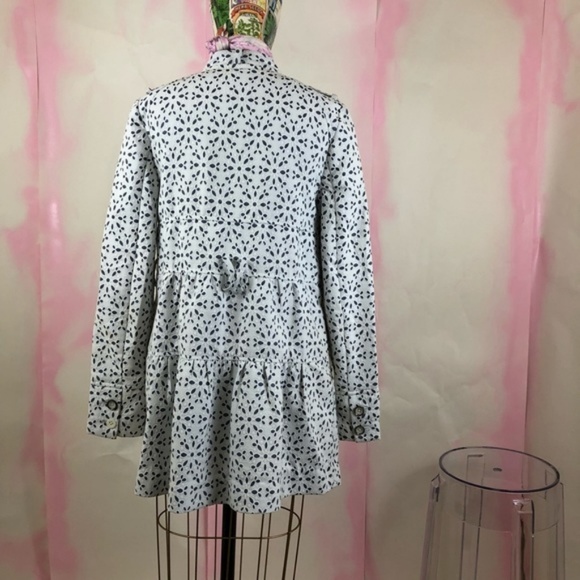 Elevenses Eyelet Trench Jacket Lace Tiered - Picture 6 of 8